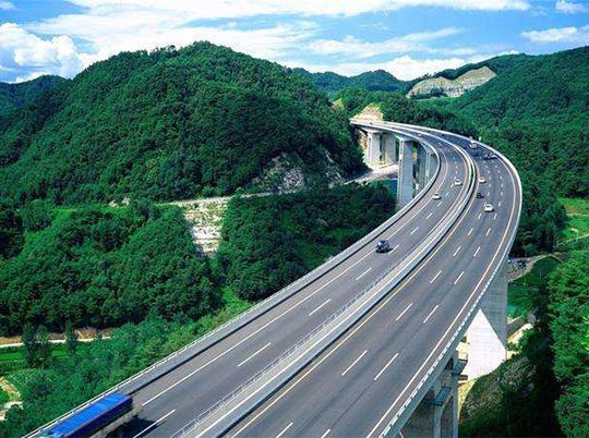 砂石利好 | 2022年3省新改建公路近2.5萬里，機(jī)制砂生產(chǎn)要注意這2點(diǎn) 